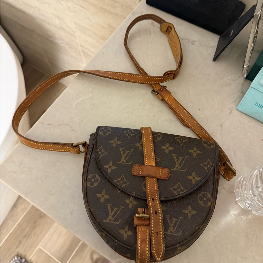 Chantilly Louis Vuitton Monogram Brown and Tan Crossbody Bag.